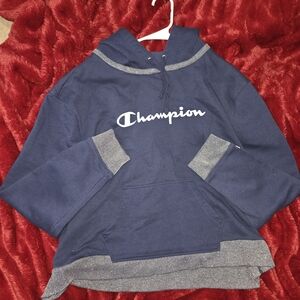 🌟🌟Champion Navy Blue Hoodie🌟🌟